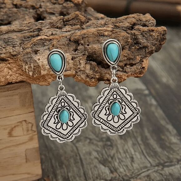 Western Boho Turquoise Dangle Earrings - Picture 4 of 4